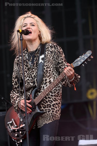 THE KILLS - 2024-08-24 - SAINT CLOUD - Domaine National - Grande Scene - Alison Nicole Mosshart